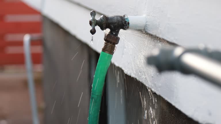 Best Aluminum Siding Installation  in Montague, CA